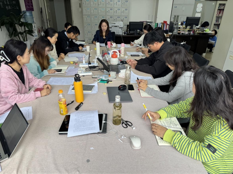 马克思主义学院开展特色工作部署会图片3